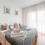 Family Retreat In Gaia بيت للعطل فيلا نوفا دي غايا